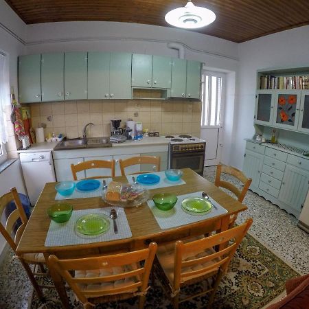 Breathtaking Lake View Cottage With A Fireplace Next To Ioannina City! Exterior photo
