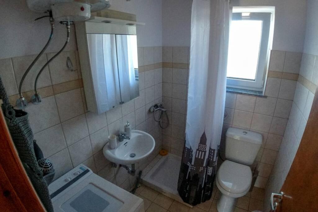 Breathtaking Lake View Cottage With A Fireplace Next To Ioannina City! Exterior photo